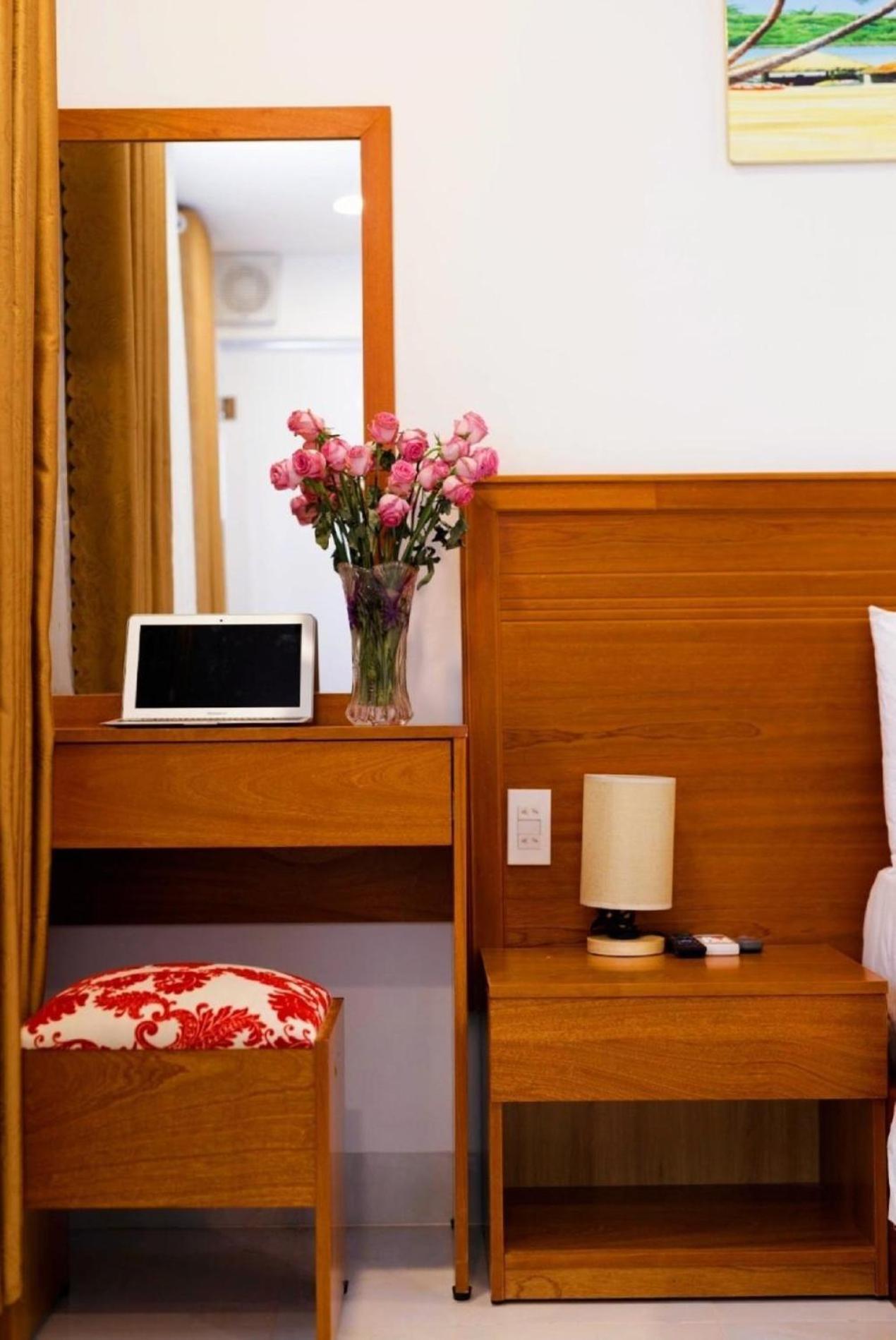 Mira Eco Hotel กวีเญิน ภายนอก รูปภาพ