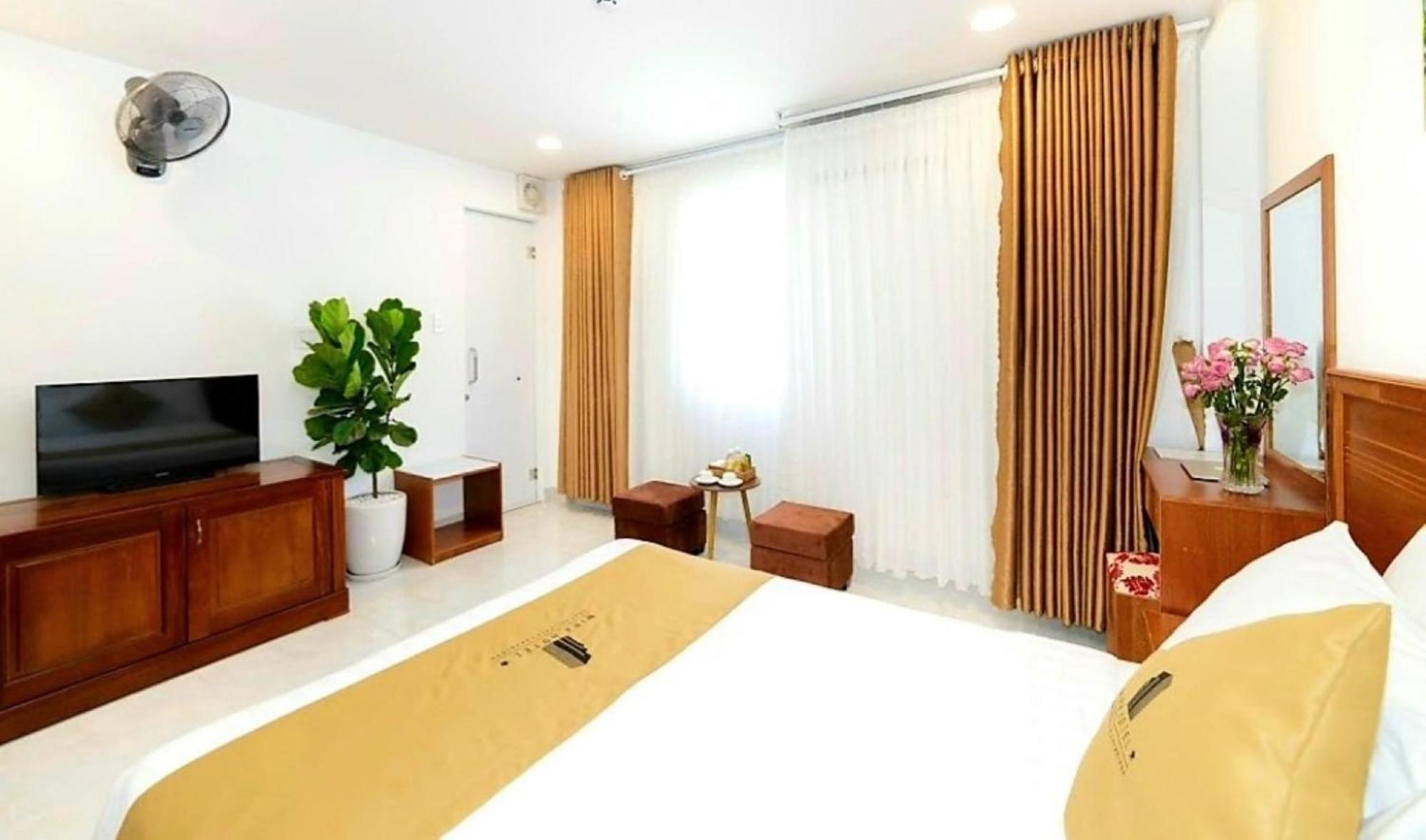 Mira Eco Hotel กวีเญิน ภายนอก รูปภาพ